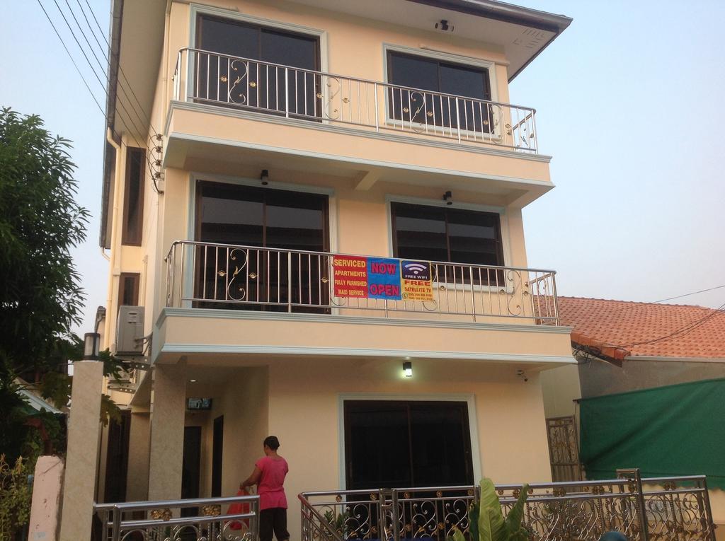 Junior Apartment Pattaya Luaran gambar